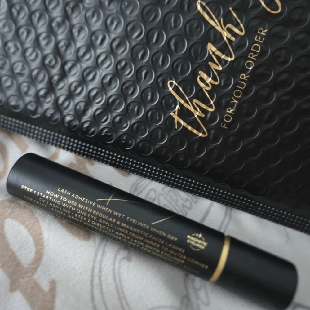Velour beauty hybrid